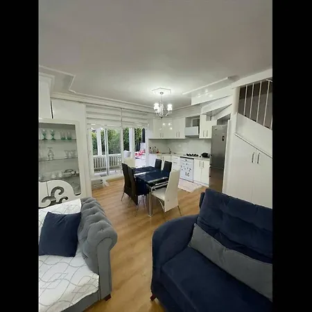 Yaniklar 4 Bedroom 8935 * 페티예